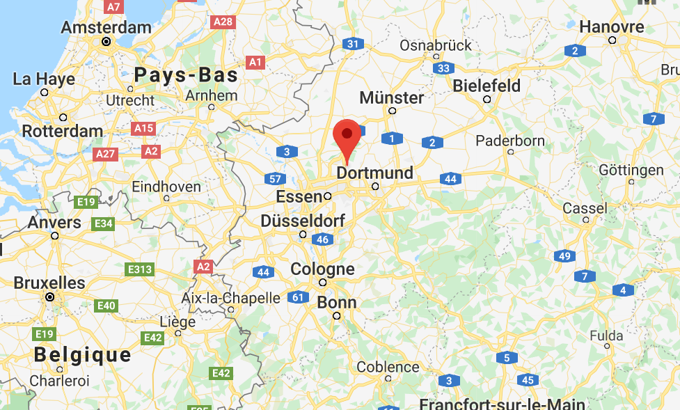La police a découvert par hasard vendredi à Recklinghausen, dans l'ouest du pays, le garçon de 15 ans.