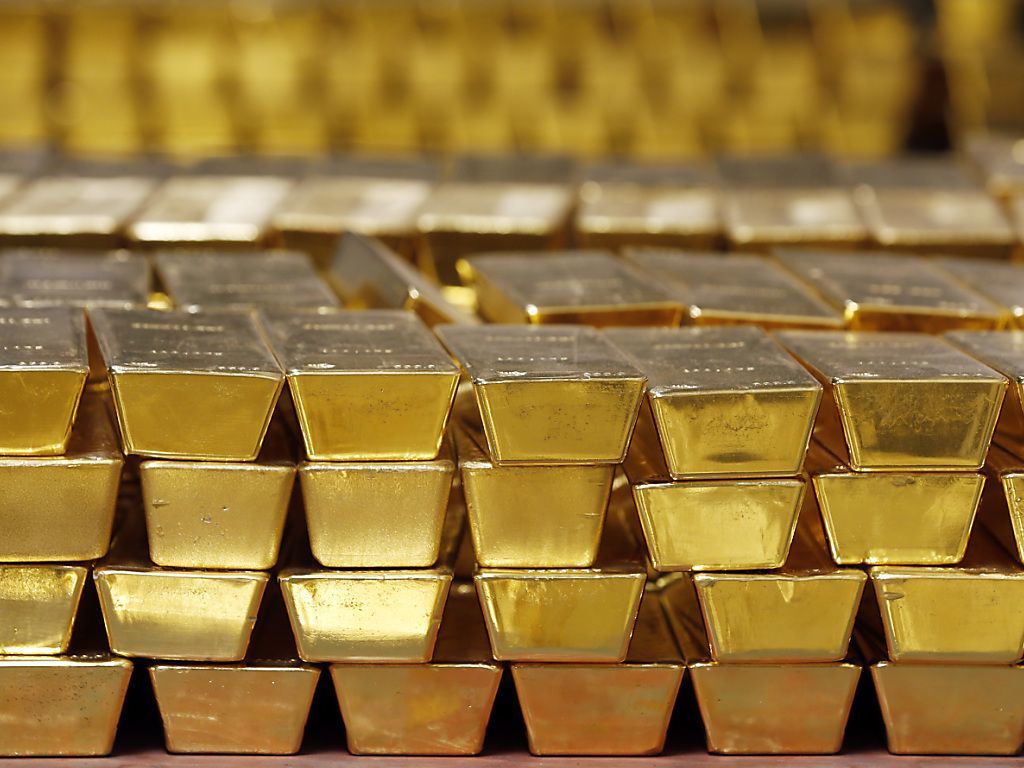 L'or a dépassé mercredi la barre symbolique des 1800 dollars (environ 1690 francs) l'once.