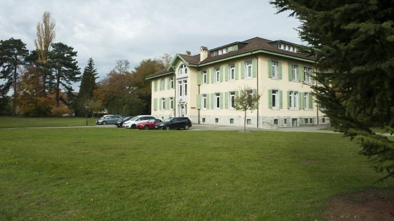 L'hôpital de Belle-Idée est l'établissement psychiatrique des Hôpitaux universitaires de Genève.